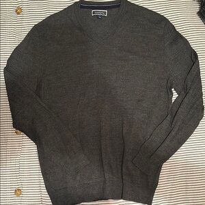 Club Room Gray V-Neck Sweater Classic Knit